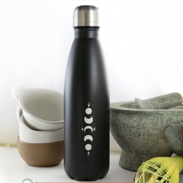 Borraccia thermos My Bottle - Per avere l'idratazione a portata di mano. Design elegante e funzionale per accompagnare le vostre pratiche e i vostri momenti di benessere. Un accessorio essenziale per rimanere idratati durante la giornata.