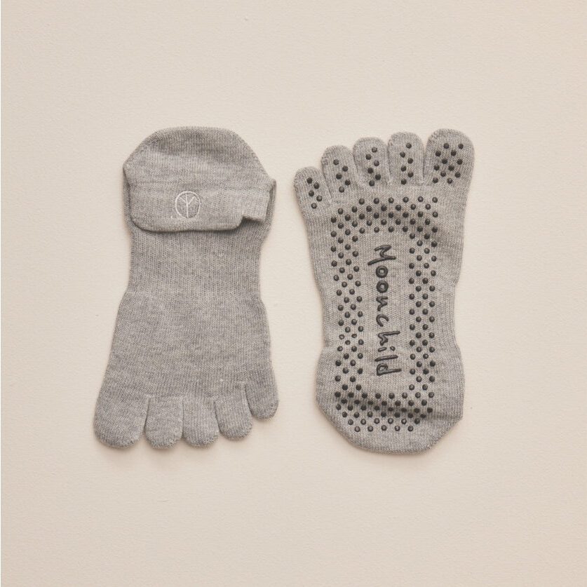 Grey five-toe grip socks