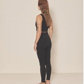 Woman wearing black sportswear