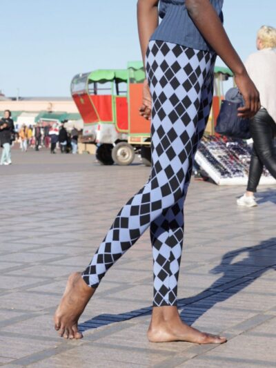 Cotton leggings in urban graphic style with blue and turquoise diamond patterns