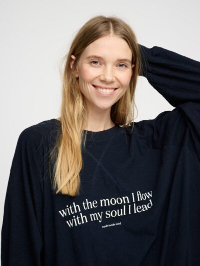 Oversized Yoga Sweatshirt | With the Moon I Flow